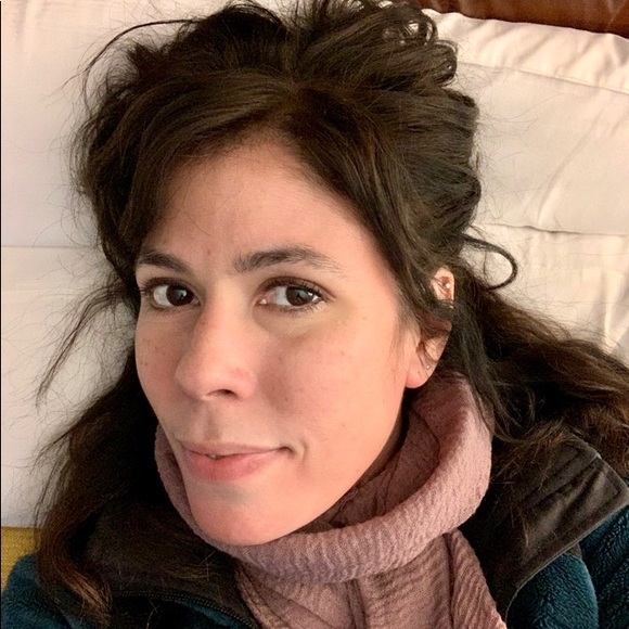 Meet your Posher, Jancarla - Picture 1 of 1